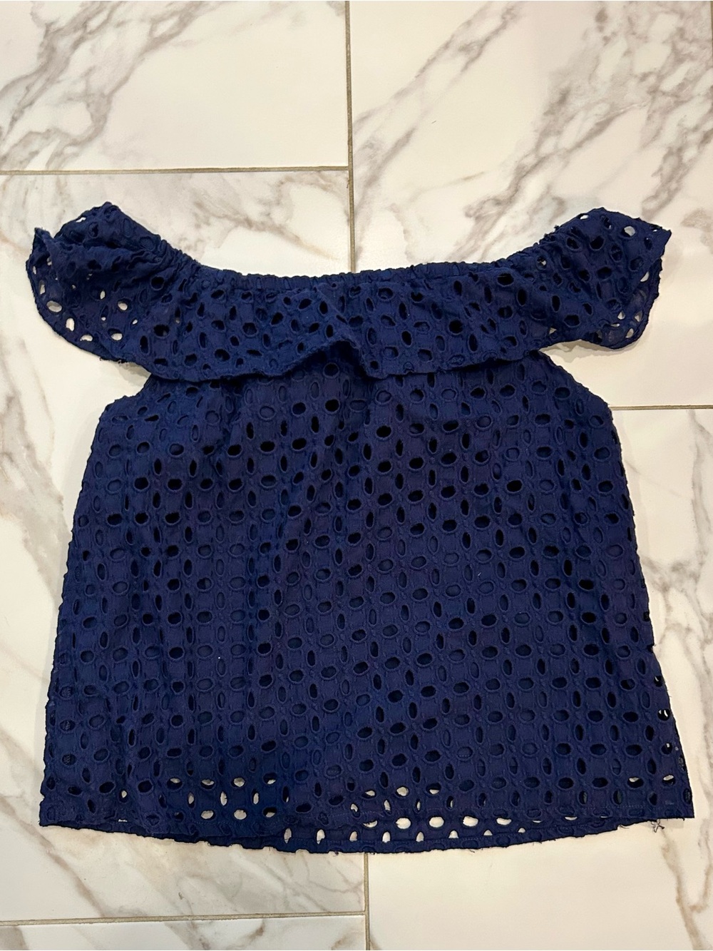 Tuckernuck FRNCH Navy Eyelet Off the Shoulder Blouse Size S GUC